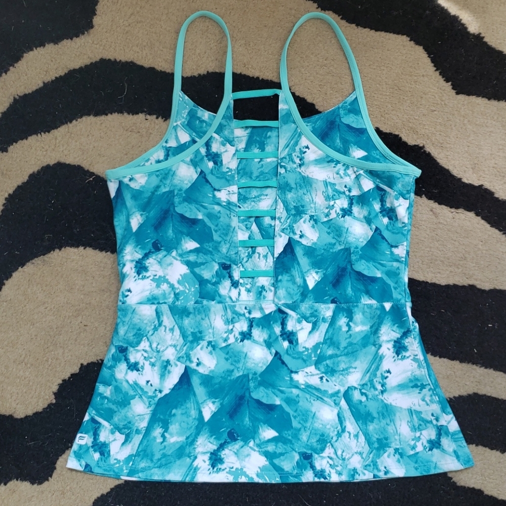 Fabletics Kumo Tank Top View 5